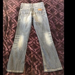 EUC wrangler boot cut jeans